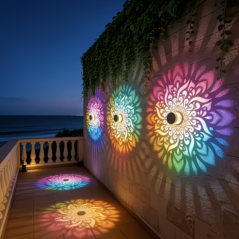 Outdoor Lighting Waterproof - ไฟรั้วพลังงานแสงอาทิตย์ 1/2/4 ชุด พร้อมลวดลายมันดาลา เหมาะสำหรับติดตั้งบนผนังภายนอกอาคาร มาพร้อมมาตรฐานกันน้ำระดับ